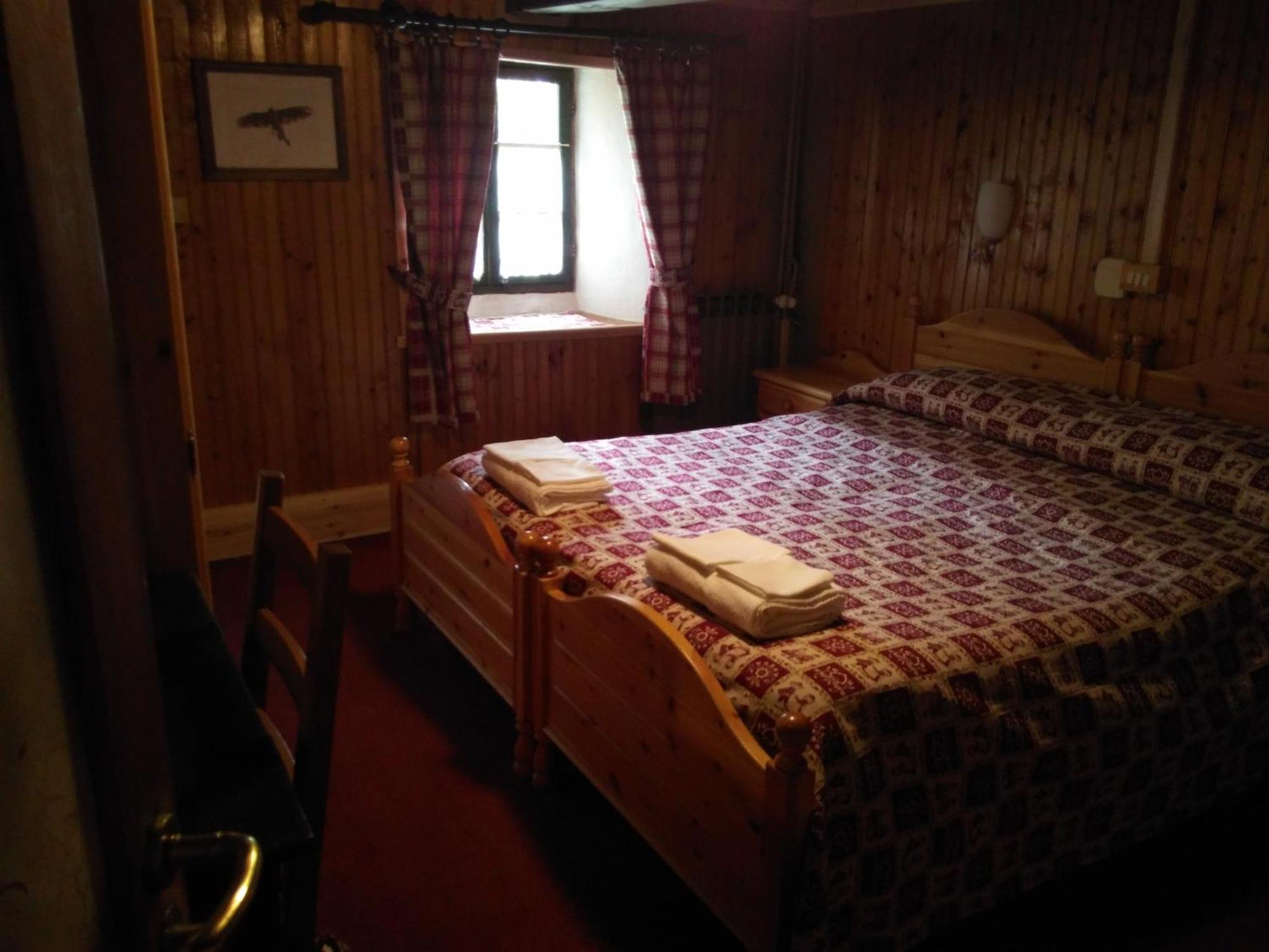 Chalet Del Lago Ceresole Reale Oda fotoğraf